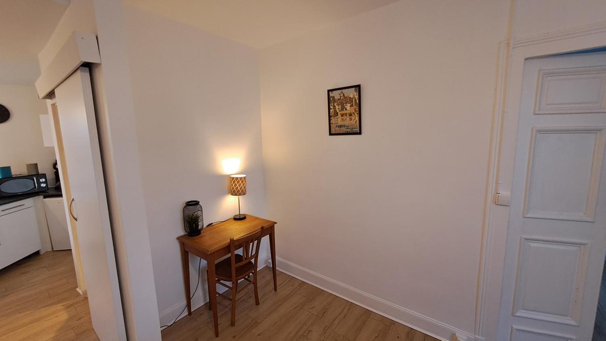 Appartement Confort Deux Etoiles โดล ภายนอก รูปภาพ